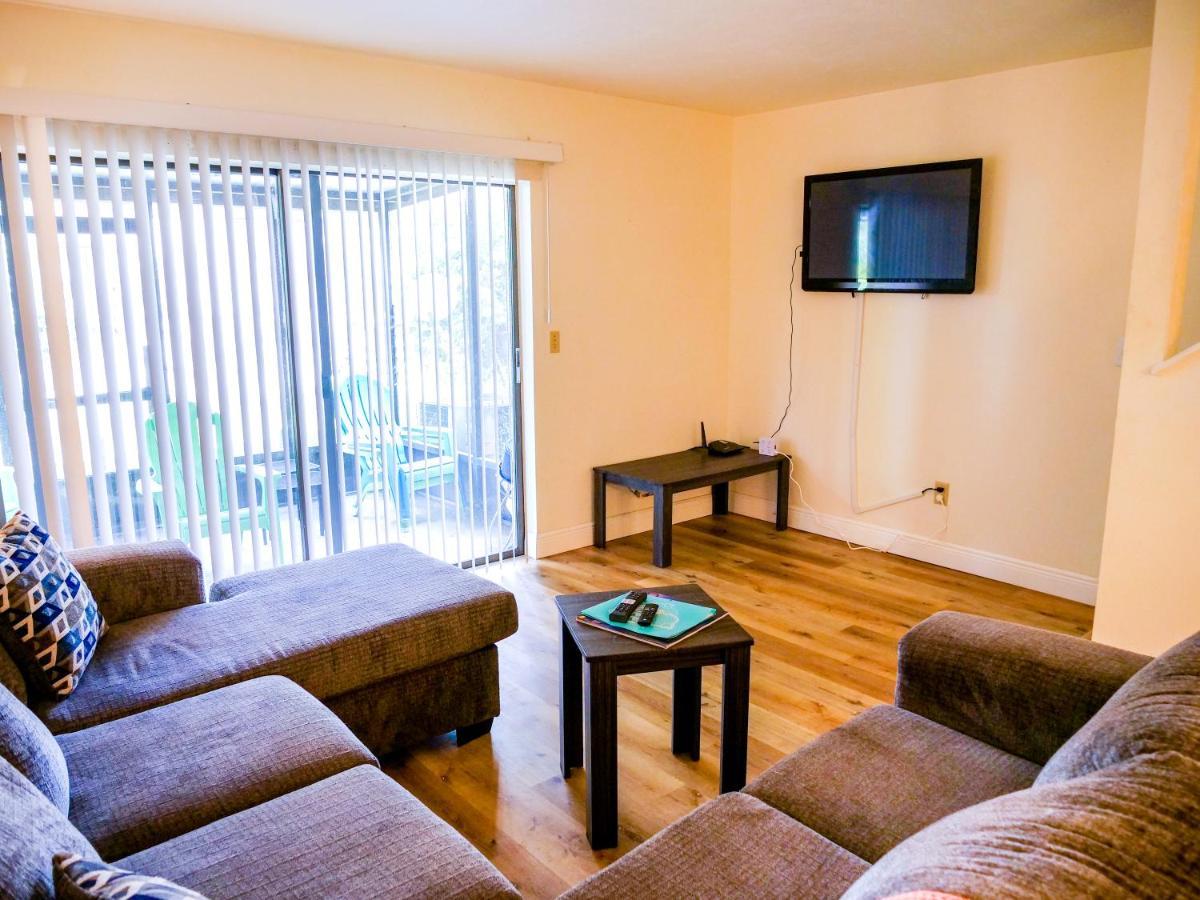Spacious Townhome Ocala, Central Location, Newly Renovated, Pets Welcome ภายนอก รูปภาพ