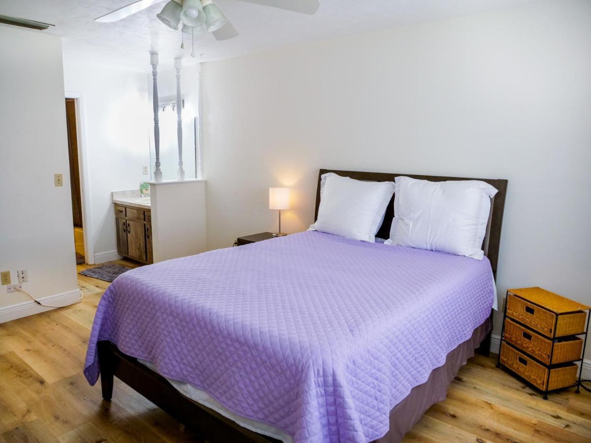 Spacious Townhome Ocala, Central Location, Newly Renovated, Pets Welcome ภายนอก รูปภาพ